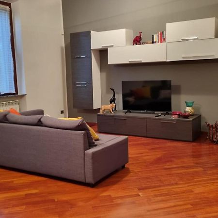 La Casa Di Cris - Milano, Appartamento Zona Sempione Екстериор снимка